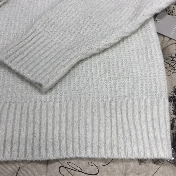 CHELSEA28 Rib Metallic Sweater - Picture 5 of 7